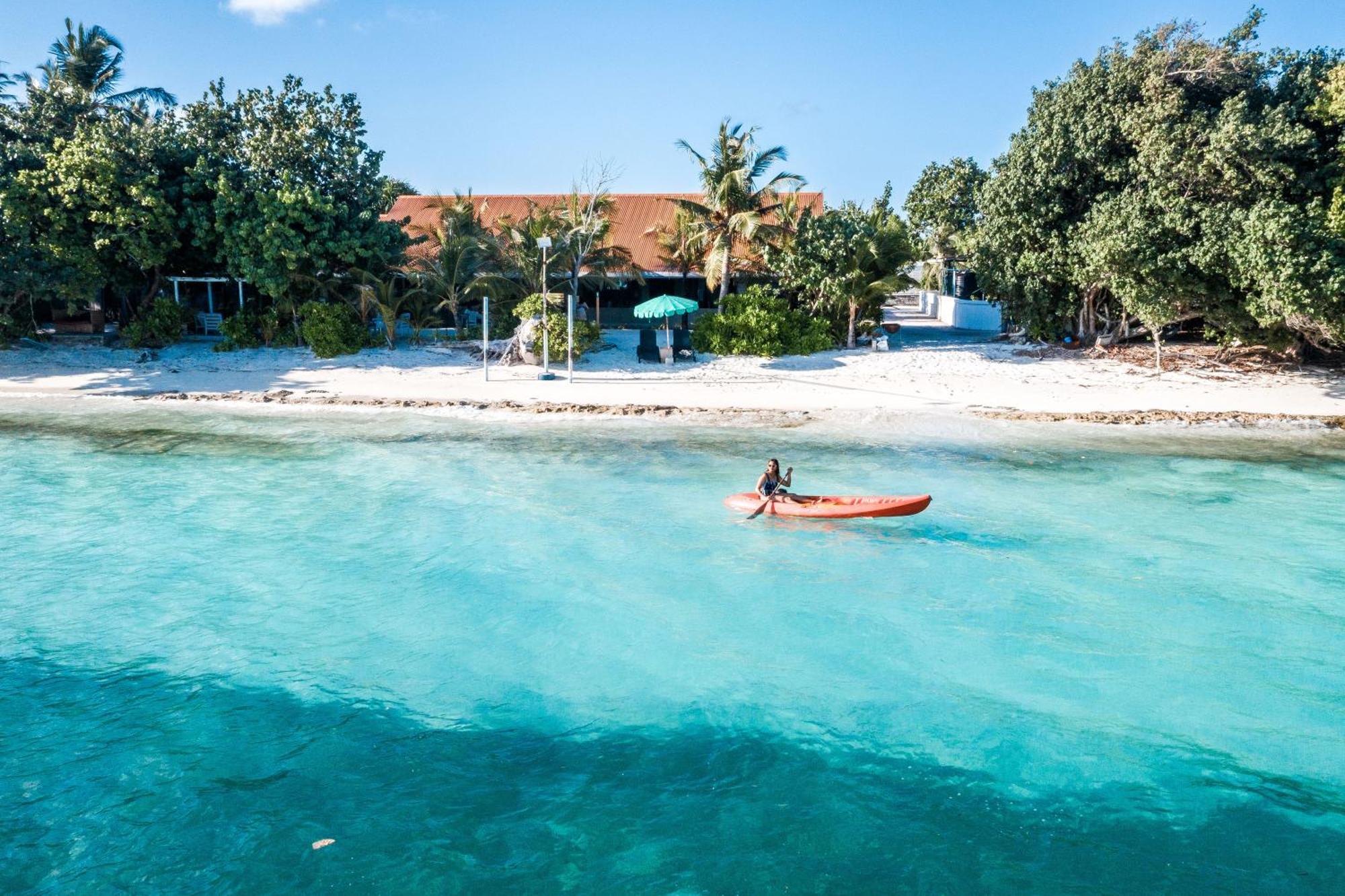 Tropical Tree 호텔 Fehendhoo 외부 사진
