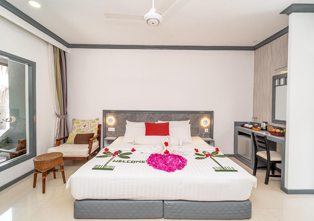 Tropical Tree 호텔 Fehendhoo 외부 사진